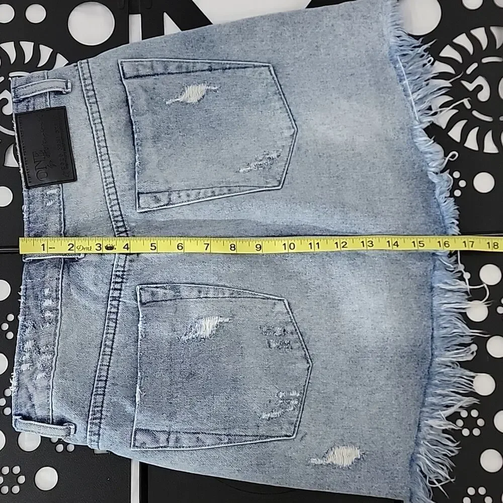 One‎ X One Teaspoon Acid Washed Destroyed Denim Jean Mini Skirt 28
